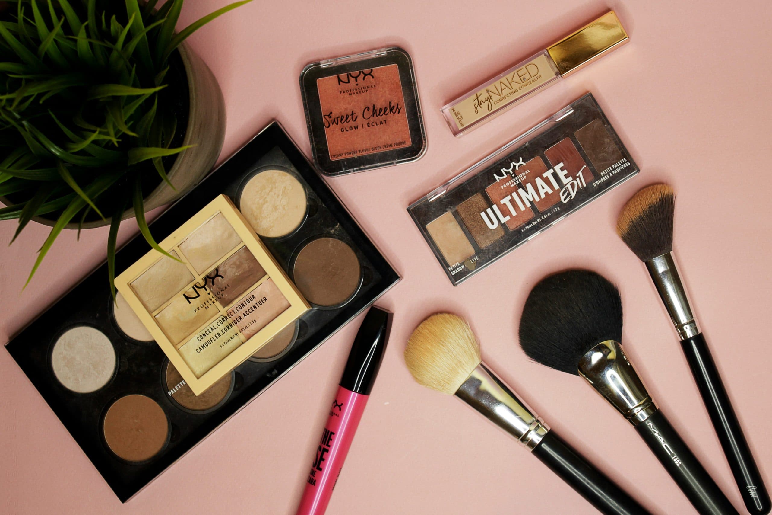 Imported Cosmetics in Indonesia Now Require Halal Certification